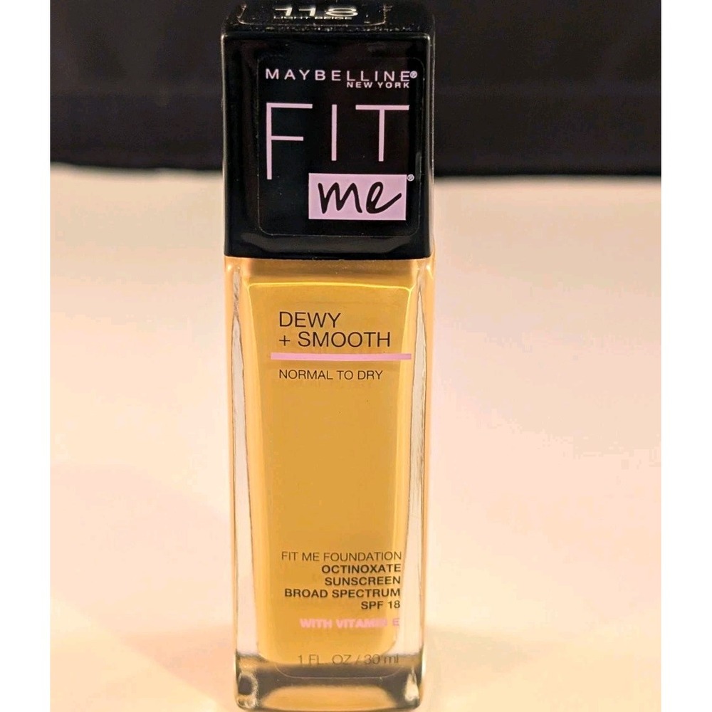 Maybelline Fit Me Dewy + Smooth Liquid Foundation SPF 18 118 Light Beige 1 fl oz